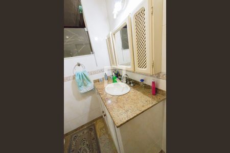 Casa à venda com 540m², 5 quartos e 3 vagasBanheiro Social 2