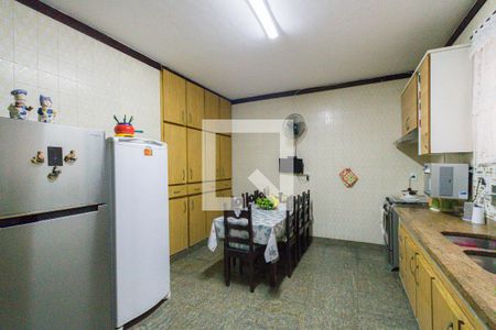 Casa à venda com 540m², 5 quartos e 3 vagasCozinha 1