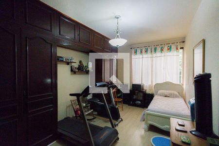 Casa à venda com 540m², 5 quartos e 3 vagasQuarto 2