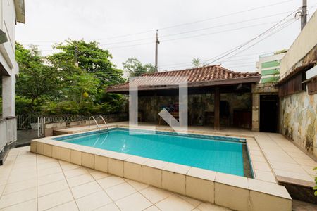 Casa à venda com 540m², 5 quartos e 3 vagasPiscina