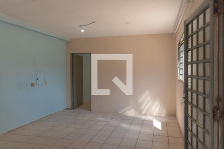 Casa para alugar com 50m², 2 quartos e sem vagaSala