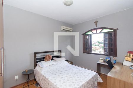 Casa à venda com 486m², 4 quartos e 4 vagasQuarto 1