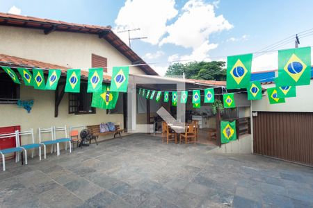 Casa à venda com 486m², 4 quartos e 4 vagasÁrea Externa