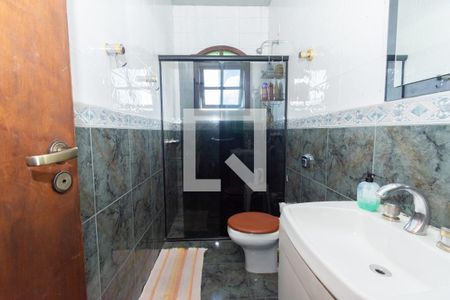 Casa à venda com 486m², 4 quartos e 4 vagasBanheiro da Suíte