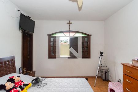 Casa à venda com 486m², 4 quartos e 4 vagasSuíte