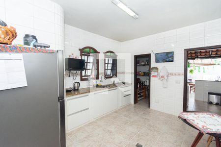 Casa à venda com 486m², 4 quartos e 4 vagasCozinha