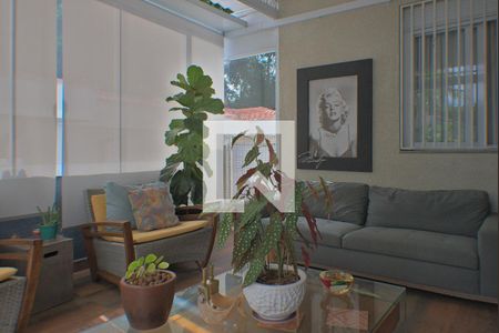 Casa à venda com 189m², 2 quartos e 4 vagasSala 2