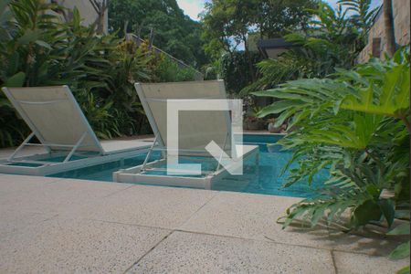 Casa à venda com 189m², 2 quartos e 4 vagasQuintal - Piscina