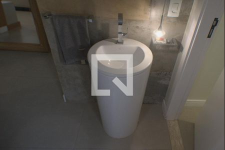 Casa à venda com 189m², 2 quartos e 4 vagasBanheiro Social