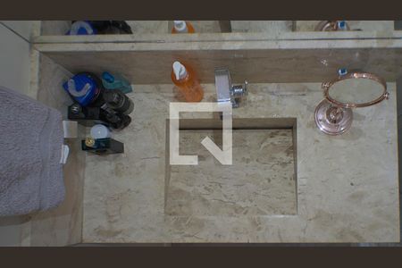 Casa à venda com 189m², 2 quartos e 4 vagasBanheiro da Suíte