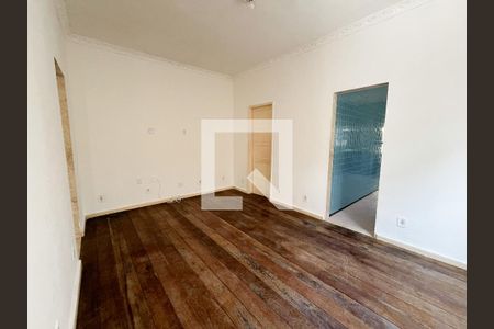 Sala de casa para alugar com 2 quartos, 126m² em Penha, Rio de Janeiro