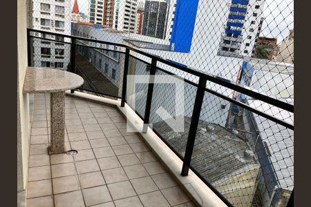 Varanda de apartamento para alugar com 2 quartos, 68m² em Centro, Florianópolis