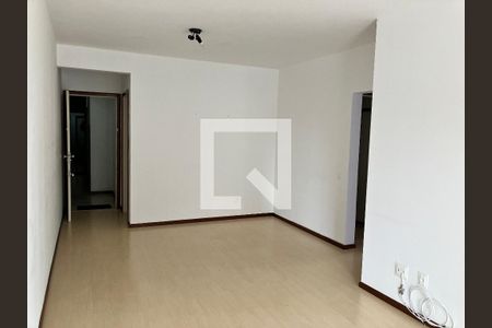 Sala de apartamento para alugar com 2 quartos, 68m² em Centro, Florianópolis