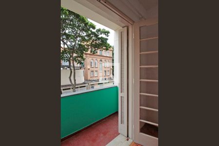 Apartamento para alugar com 100m², 2 quartos e sem vagaVaranda