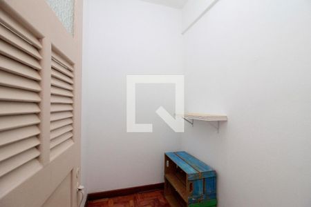 Apartamento para alugar com 100m², 2 quartos e sem vagaQuarto de Serviço