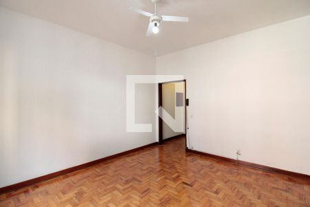 Apartamento para alugar com 100m², 2 quartos e sem vagaSala