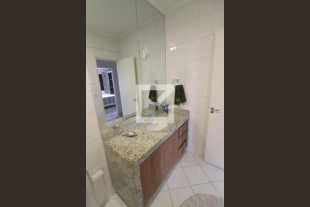 Apartamento à venda com 131m², 3 quartos e 3 vagasBanheiro