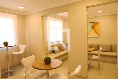 Apartamento para alugar com 41m², 2 quartos e sem vaga Apartamento para alugar com 41m², 2 quartos e sem vagaSalão de Festas