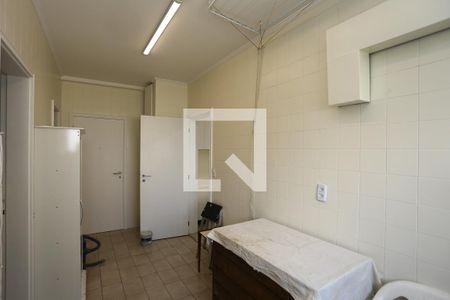 Apartamento para alugar com 204m², 3 quartos e 2 vagasÁrea de Serviço