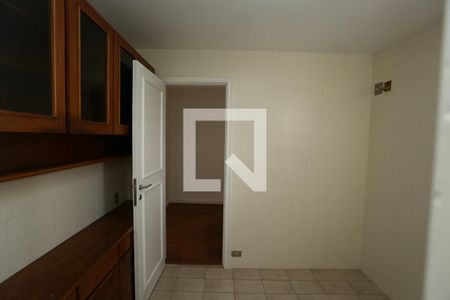 Apartamento para alugar com 204m², 3 quartos e 2 vagascopa