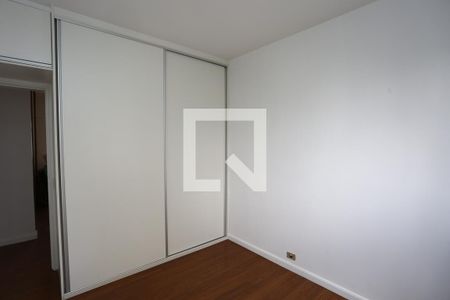 Apartamento para alugar com 204m², 3 quartos e 2 vagasQuarto 2