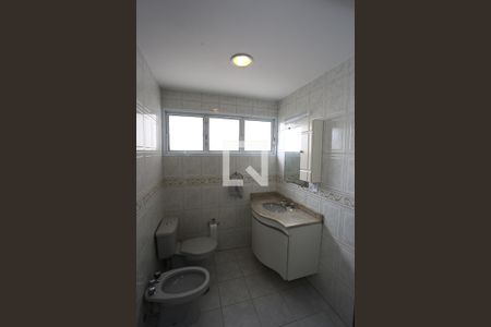 Apartamento para alugar com 204m², 3 quartos e 2 vagasBanheiro