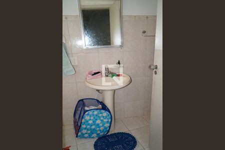 Casa à venda com 125m², 3 quartos e 4 vagasBanheiro 2