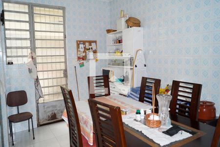 Casa à venda com 125m², 3 quartos e 4 vagasCopa