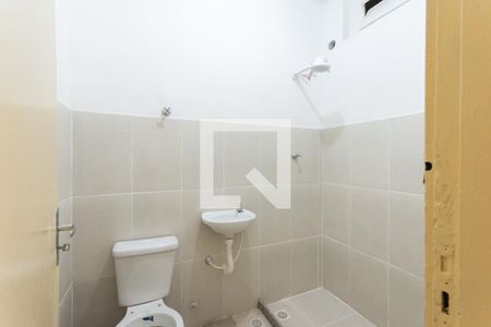 Banheiro de apartamento para alugar com 1 quarto, 30m² em São Cristóvão, Rio de Janeiro