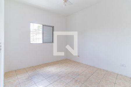 Casa para alugar com 100m², 2 quartos e 2 vagasQuarto 1