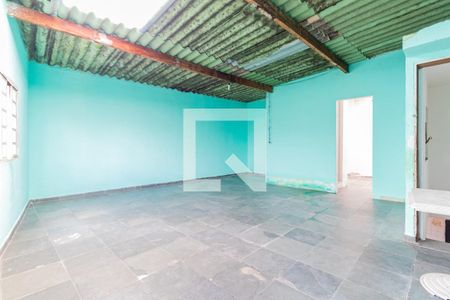 Casa para alugar com 100m², 2 quartos e 2 vagasSalão