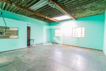 Casa para alugar com 100m², 2 quartos e 2 vagasSalão