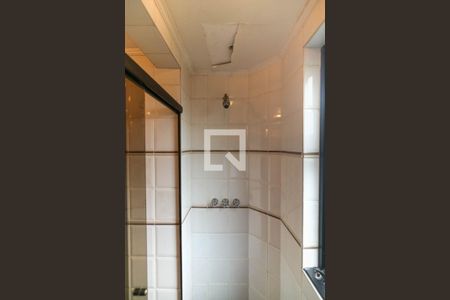 Apartamento à venda com 230m², 5 quartos e 3 vagas Apartamento à venda com 230m², 5 quartos e 3 vagasBanheiro da Suíte 2