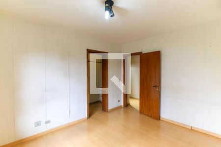 Apartamento à venda com 230m², 5 quartos e 3 vagas Apartamento à venda com 230m², 5 quartos e 3 vagasQuarto 2