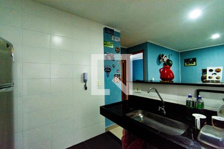 Cozinha de apartamento à venda com 2 quartos, 42m² em São José, Canoas