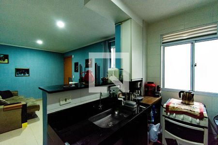 Cozinha de apartamento à venda com 2 quartos, 42m² em São José, Canoas