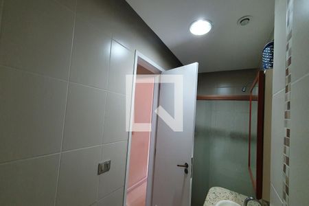 Apartamento para alugar com 76m², 2 quartos e 1 vaga Apartamento para alugar com 76m², 2 quartos e 1 vagaBanheiro Social