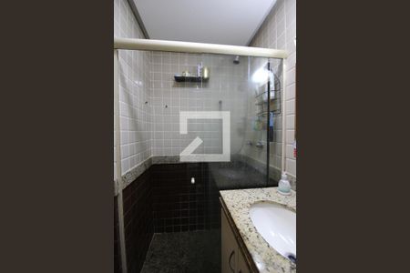 Apartamento à venda com 101m², 3 quartos e 2 vagasBanheiro da Suíte 01
