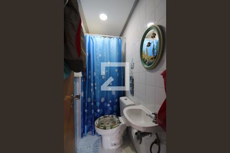 Apartamento à venda com 101m², 3 quartos e 2 vagasBanheiro da Dependência