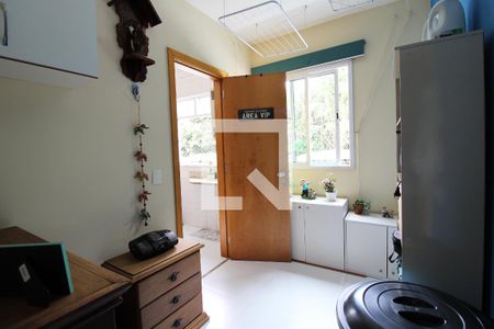 Apartamento à venda com 101m², 3 quartos e 2 vagasDependência