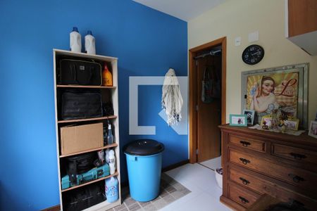 Apartamento à venda com 101m², 3 quartos e 2 vagasDependência