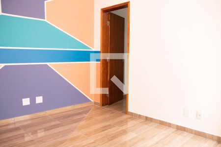 Sala de casa para alugar com 3 quartos, 110m² em Parque Rodrigues Alves, São Paulo