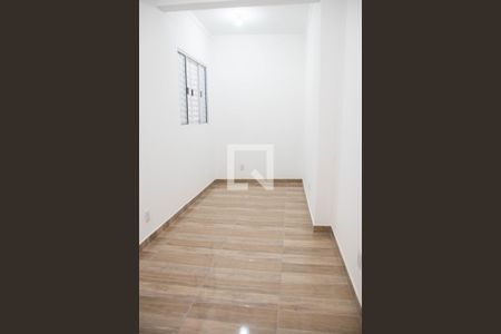 Quarto 1 de casa para alugar com 3 quartos, 110m² em Parque Rodrigues Alves, São Paulo