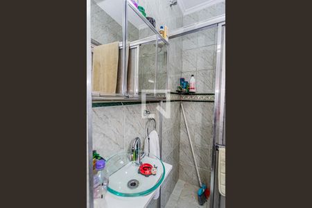 Banheiro suite 1 de casa à venda com 3 quartos, 127m² em Vila Mangalot, São Paulo