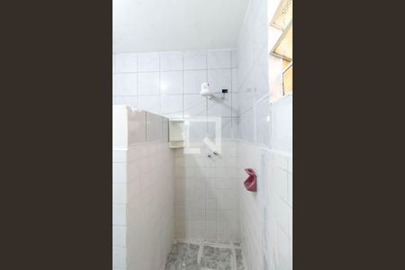 Banheiro de casa para alugar com 1 quarto, 80m² em Alto Caiçaras, Belo Horizonte