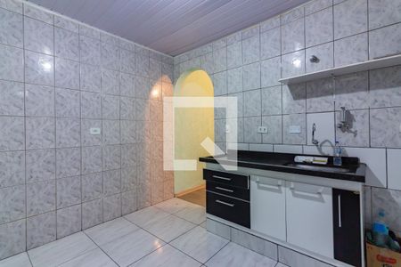 Casa à venda com 250m², 2 quartos e 2 vagasCozinha 