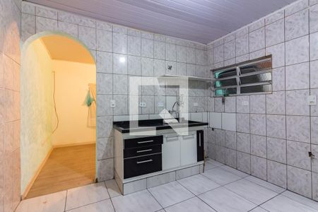 Casa à venda com 250m², 2 quartos e 2 vagasCozinha 