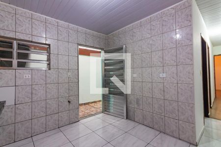 Casa à venda com 250m², 2 quartos e 2 vagasCozinha 