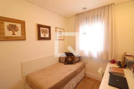 Apartamento à venda com 148m², 3 quartos e 2 vagasQuarto 2 