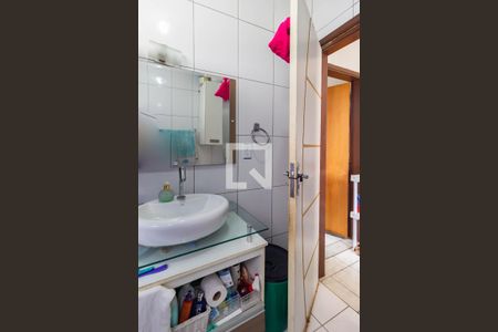 Casa à venda com 195m², 4 quartos e 3 vagasBanheiro